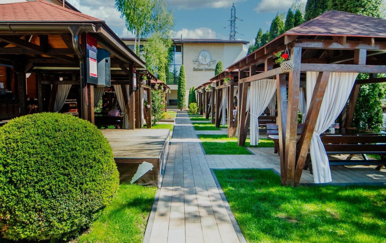 Pensiunea Iristar Fălticeni Kültér fotó